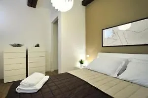 Garden Apartment *