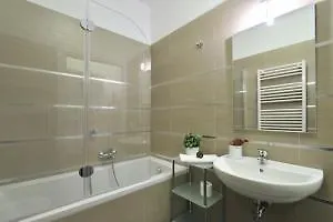 Garden Apartment Venice
